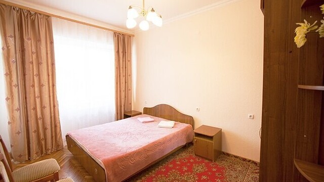 Двухместный трехкомнатный номер  (1К2м3к)